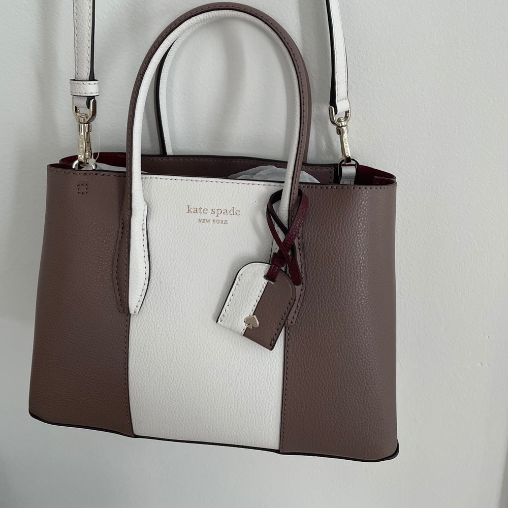 Kate spade mocha/white/burgundy Eva split handle